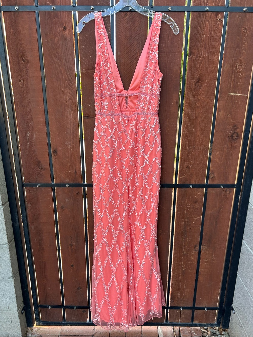 NWT Mac Duggal  5669 Coral Sequin Dress size 4 - Picture 4 of 9